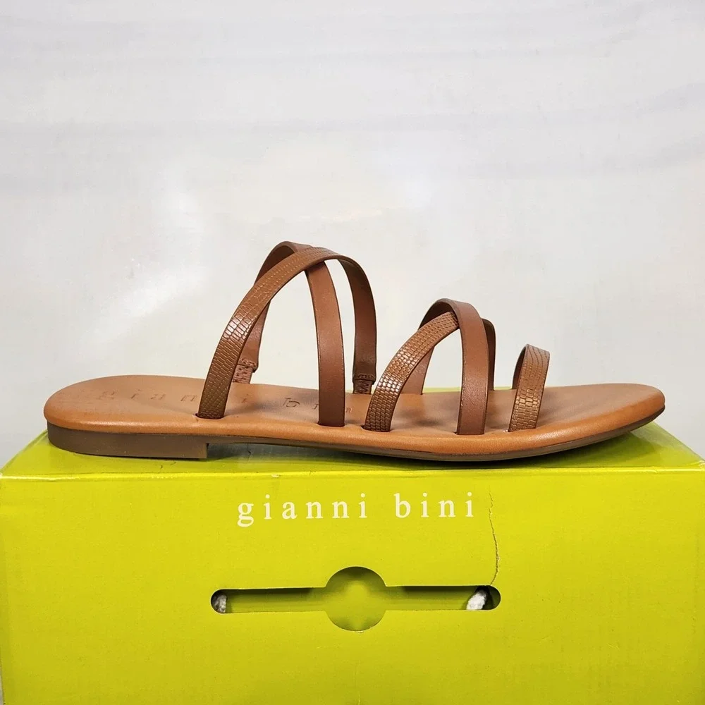 Gianni Bini Loreen Strappy Flat Sandals Vacay Tan Brown Women Size 11 M New - Picture 1 of 7
